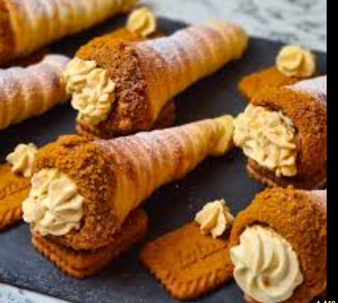 Biscoff Filled Cones